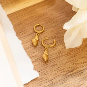 18K gold PVD coated waterproof, non-tarnish, hypoallergenic conch shell drop earrings.