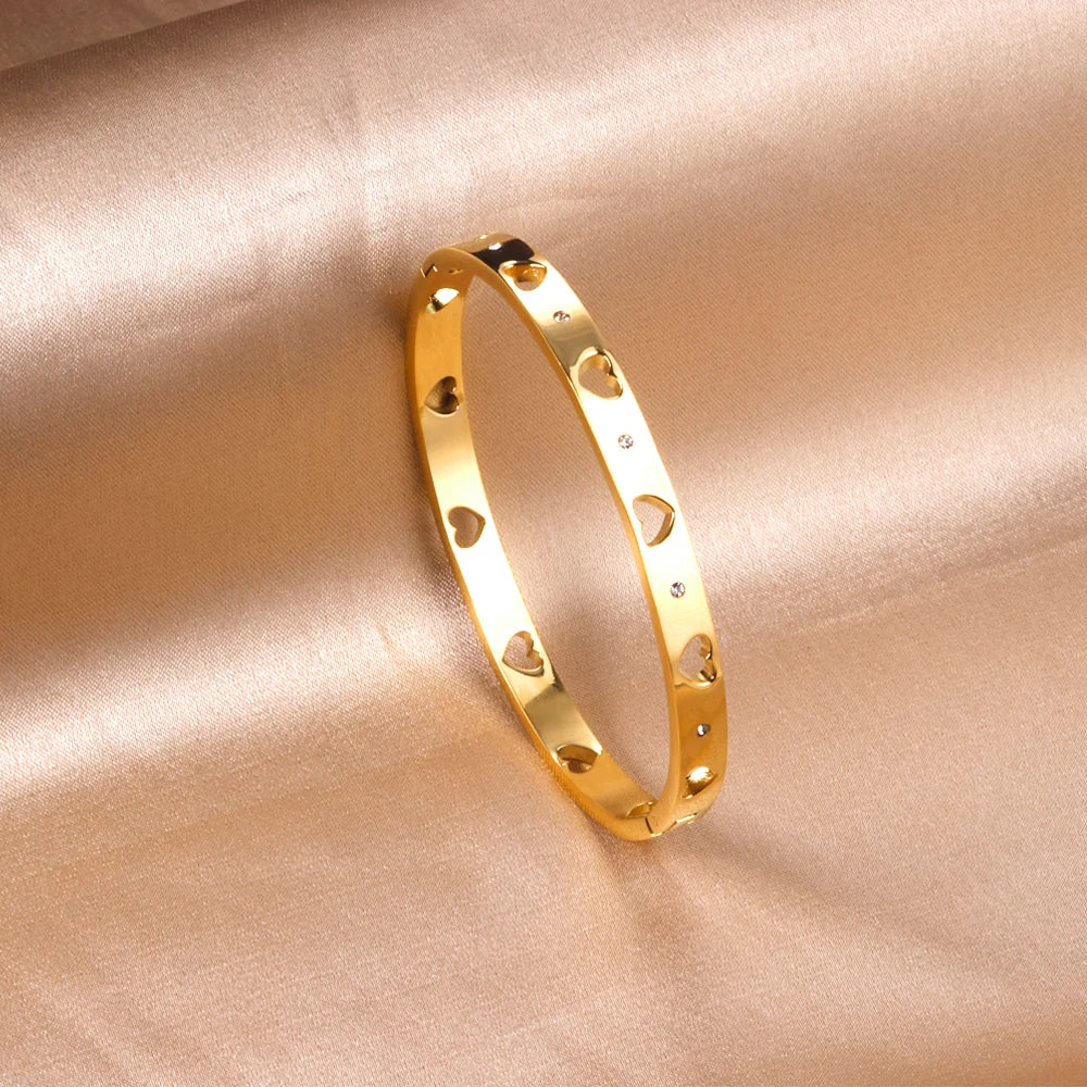 18K Gold PVD Heart Cutout Bangle Bracelet | Waterproof
