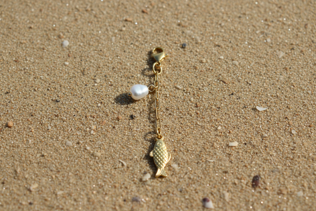 Bikini Charmer: Fish