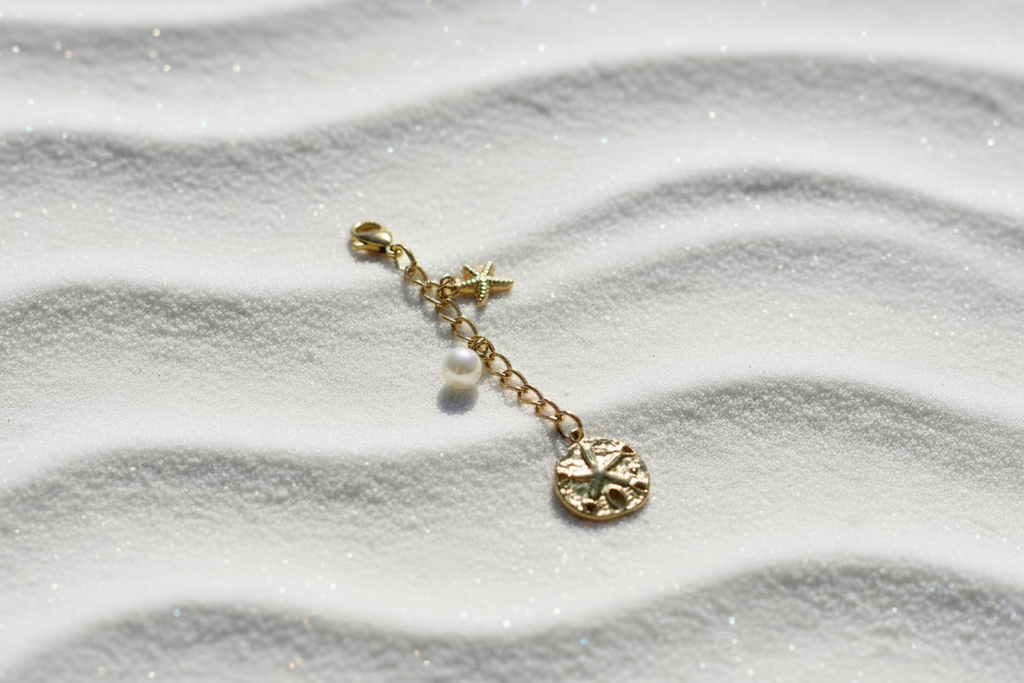 Bikini Charmers: Sand Dollar